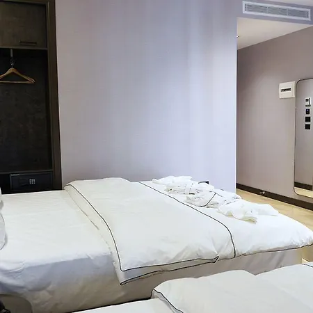 Starlight Hotel
