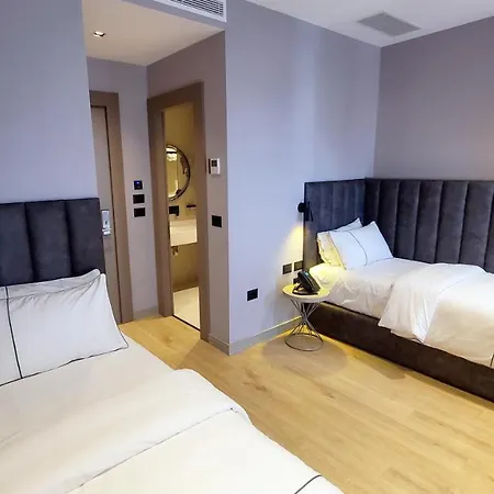 Starlight 4* Tirana