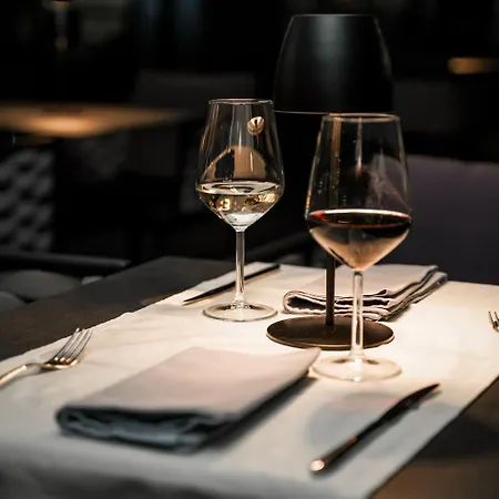 Отель Starlight Тирана